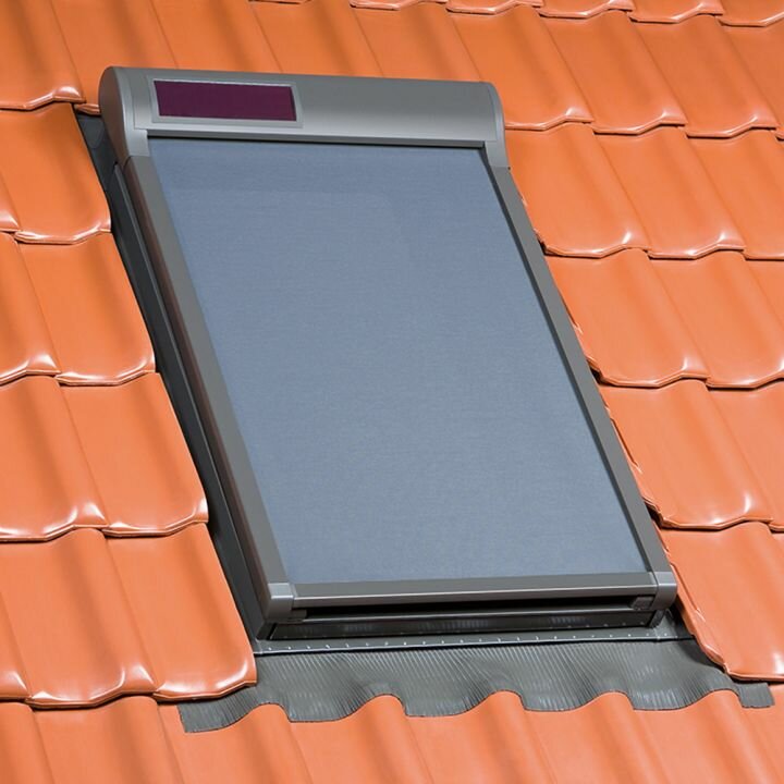 Fakro AMZ Screen Solar (090) 94x160 cm