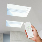 Fakro lichtkoepel elektrisch opaal DEC-M P2 70x70 cm