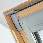 FAKRO elektrisch verduisterend rolgordijn voor dakraam